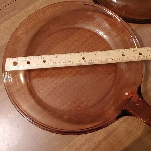 Visions Amber By Corning Glass 10" Waffle Bottom Skillet w/ Lid - Picture 8 of 9